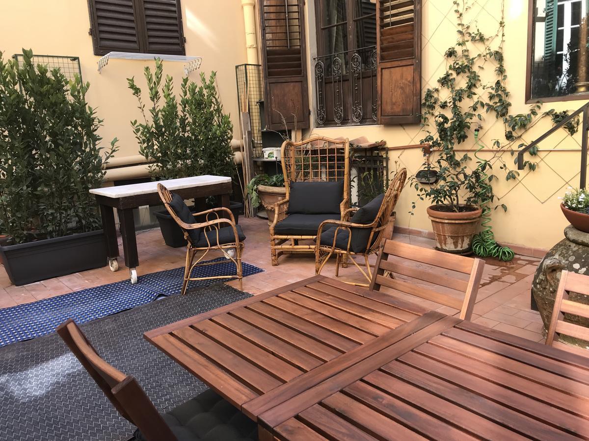 The Terrace In Santa Croce * Florença